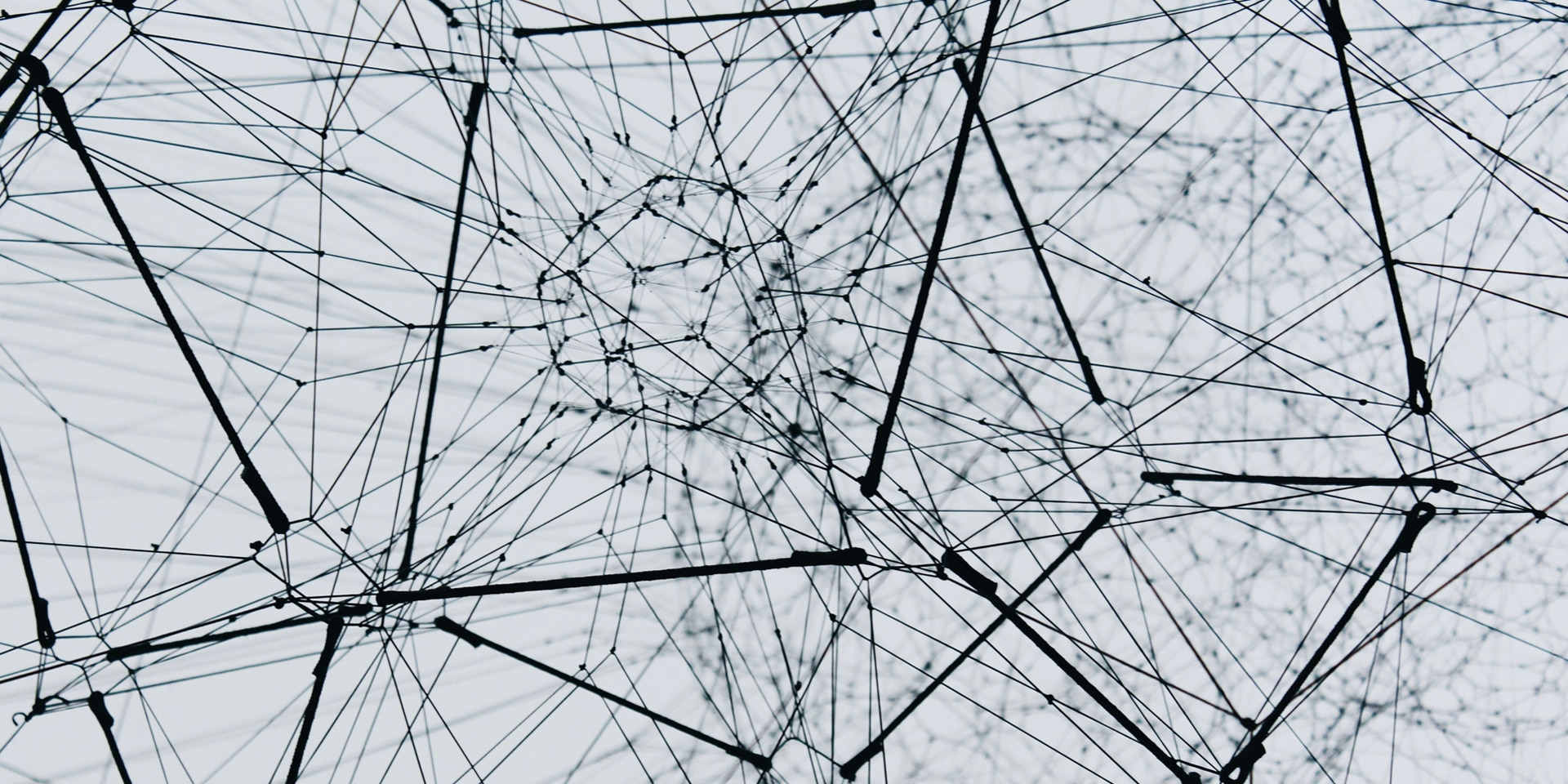 Künstlerische Abbildung eines Netzwerks.